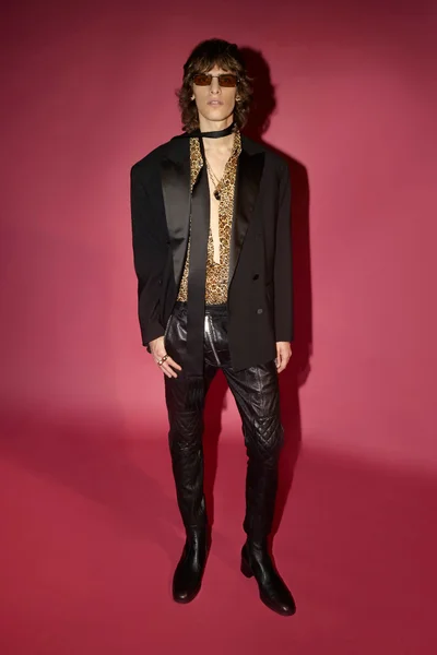 Look 28